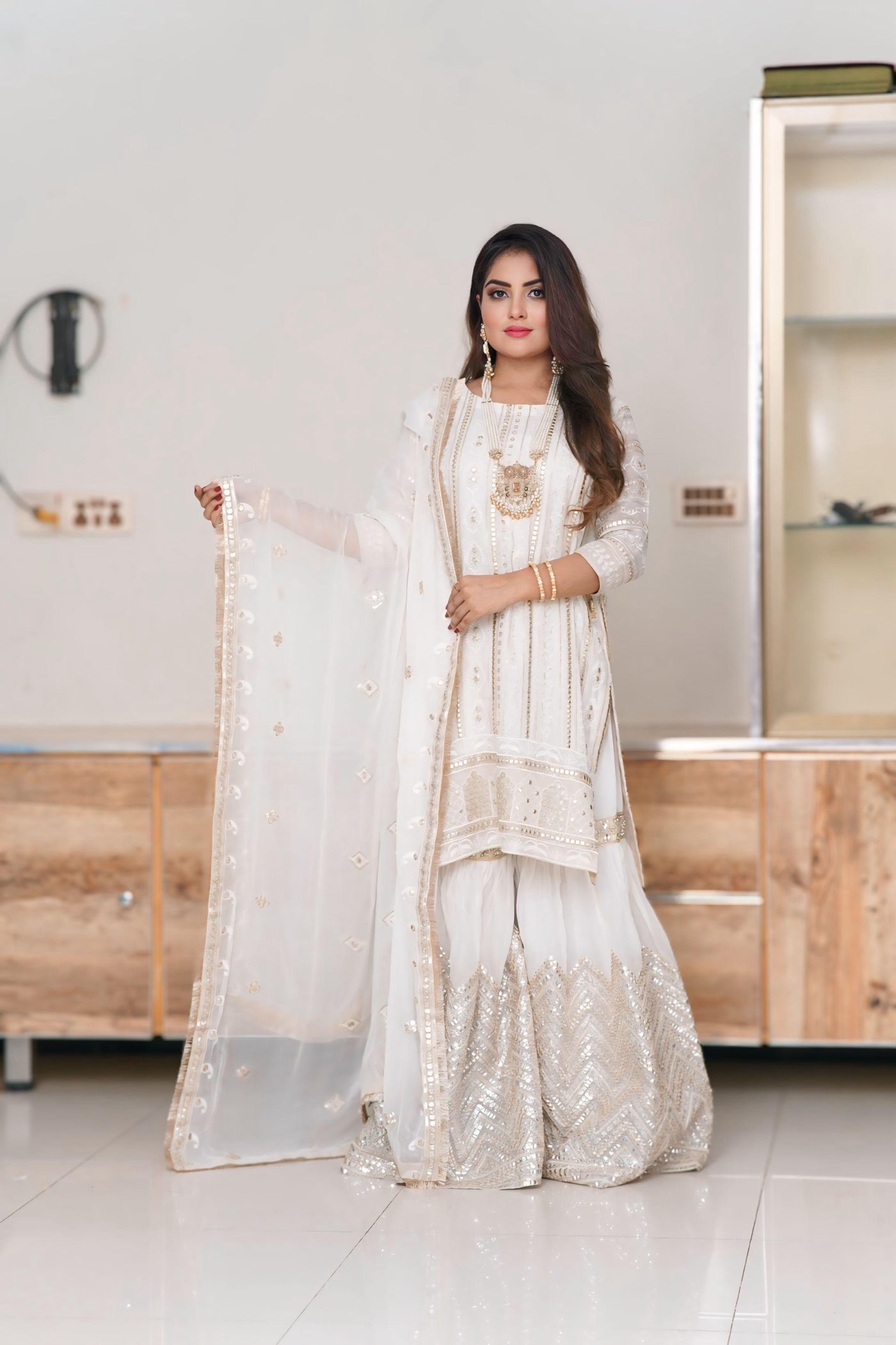 Elegant White Bamber Shafon suit 3 piece ( File work )