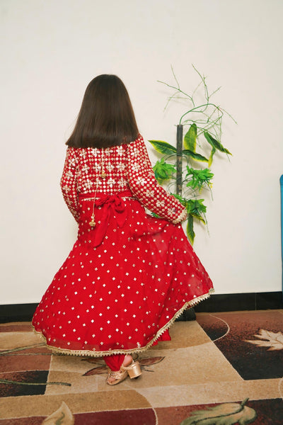 Little Princess in Red ( File work on Shafon )